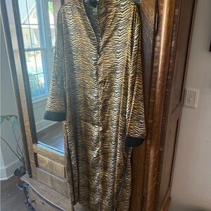 Tiger Print Long Robe